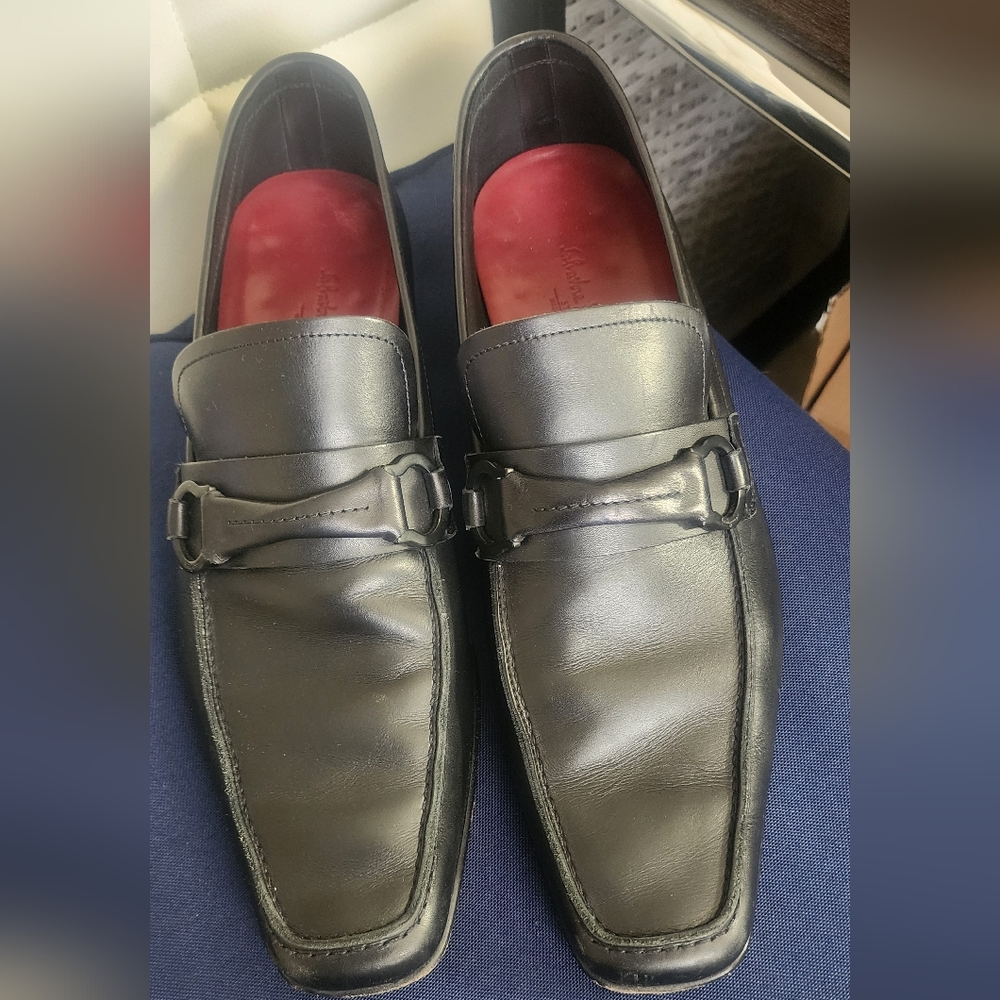 Salvatore Ferragamp Black Leather Men's Loafers,‎ Size 10.